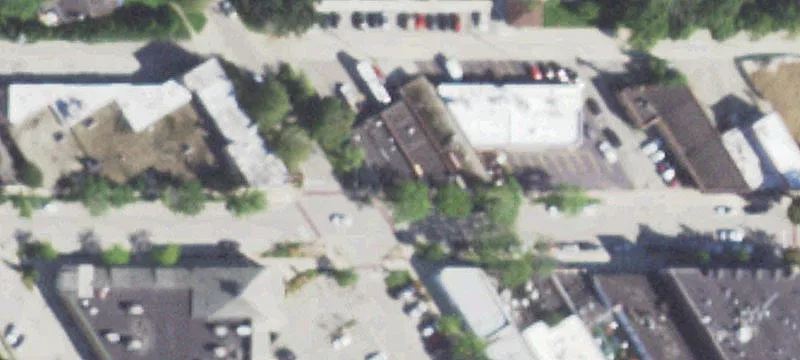 Retail Space in Ravinia District