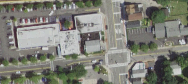 Fully Leased Mixed Use Building