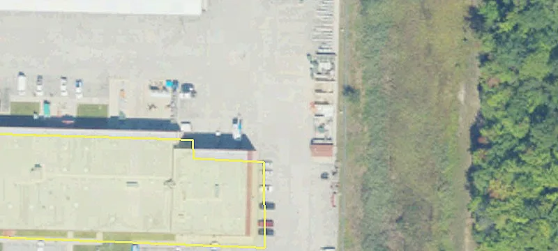 Retail Space Near The Lakes