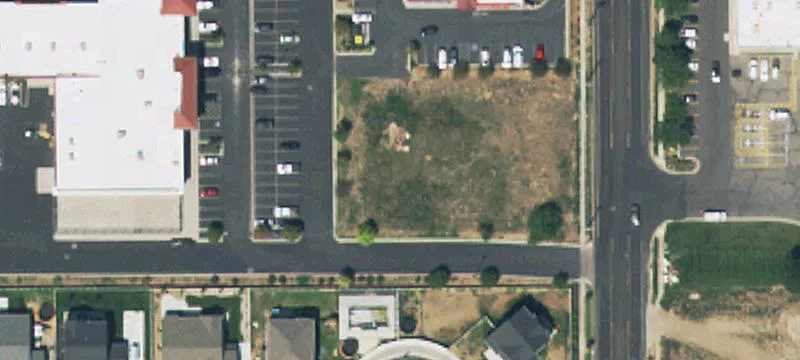 Commercial Spaces and Pads Available
