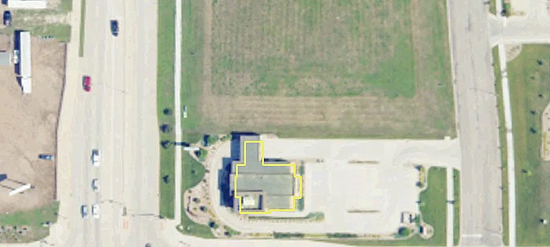 Commercial Land in Growing Area