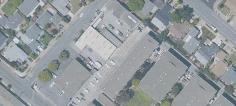 Belmont Warehouse with Fenced Yard