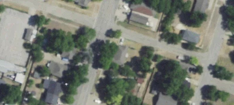 Freestanding Building in Historic Carrollton