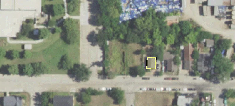 Corner Lot in Industrial Zone