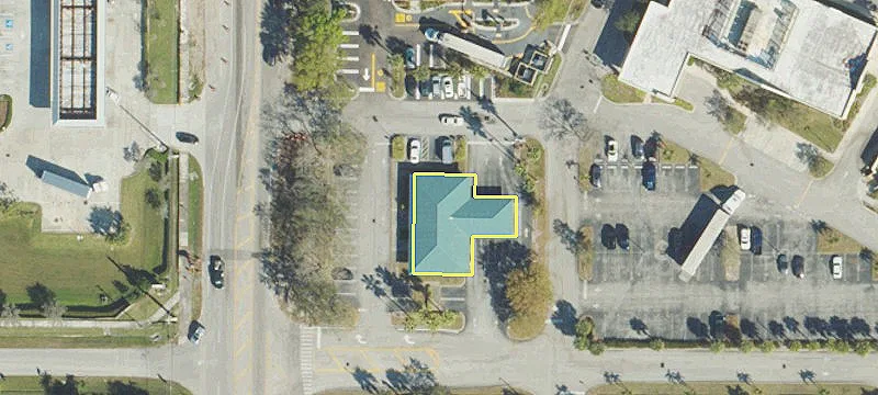 Freestanding Retail Building Near Publix
