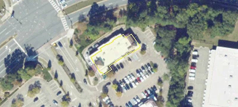 Retail Space in Courthouse Commons