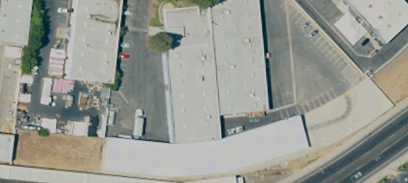 Secured Lot Near Freeway 41