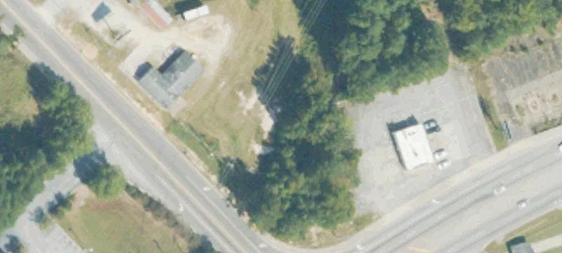 Prime Land at Signalized Intersection