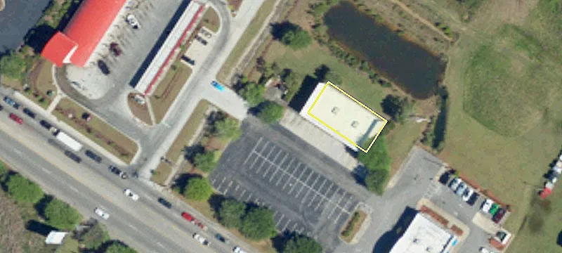 Retail Building Near Walmart