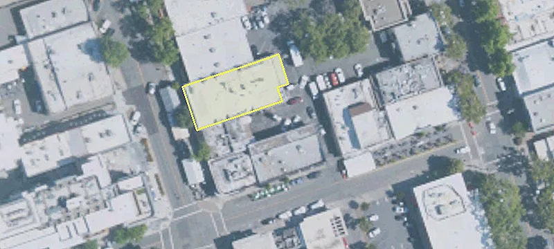 Retail Space Near Broadway Plaza