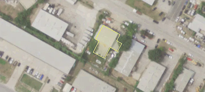 Austin Warehouse with Fenced Yard