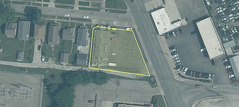 Retail Space on Dixie Highway