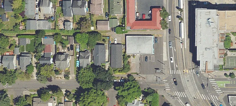 Freestanding Building in Prime Location