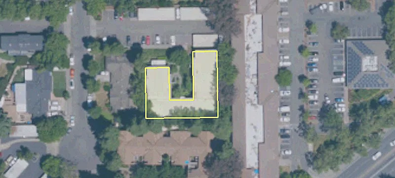 Retail Space with Flexible Layout