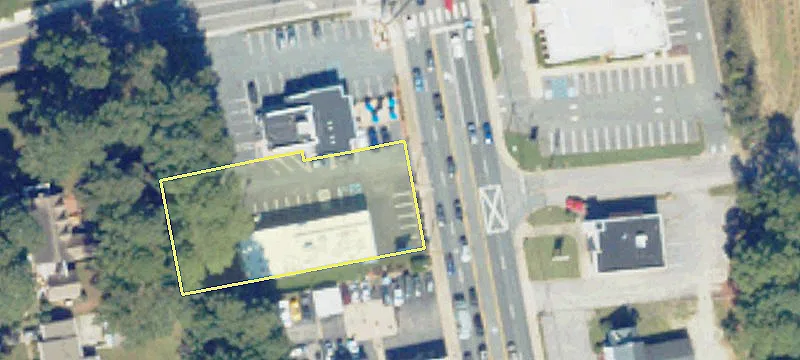 Retail Space on Battlefield Blvd