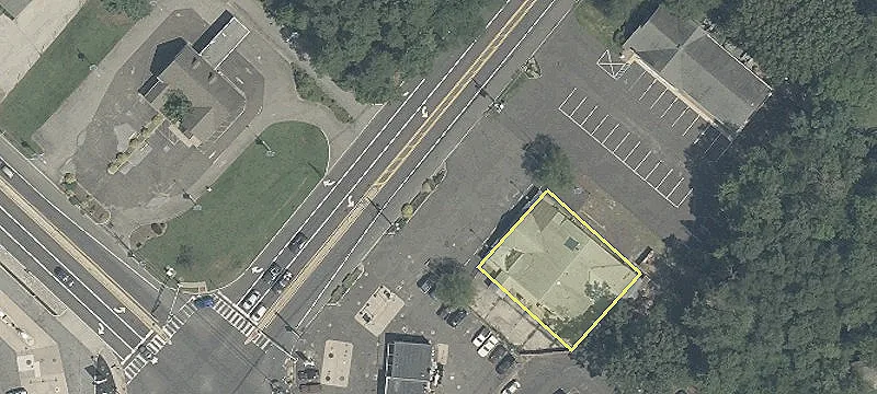 Medford Retail Property For Sale