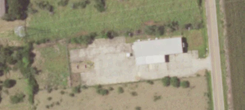 Victoria Warehouse with Fenced Yard