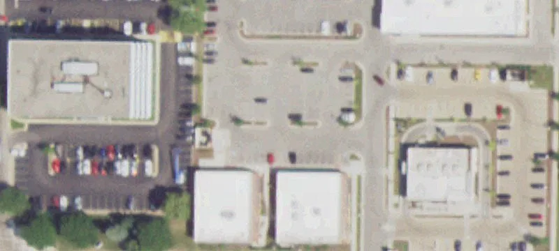 Former Pizza Restaurant in Skokie