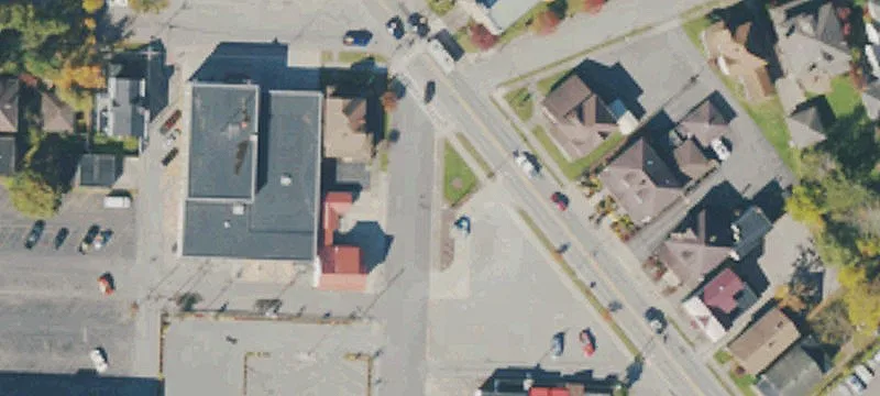Dominant Retail Shopping Center Space