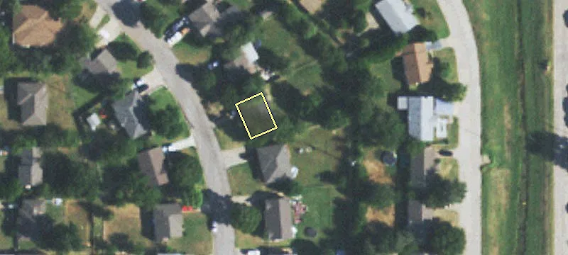 Corner Lots on High Traffic