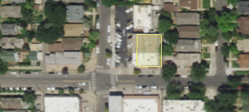 Retail Space in Congress Park