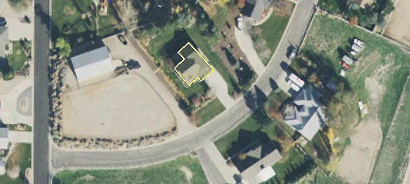 Land with Drive-Thru Potential