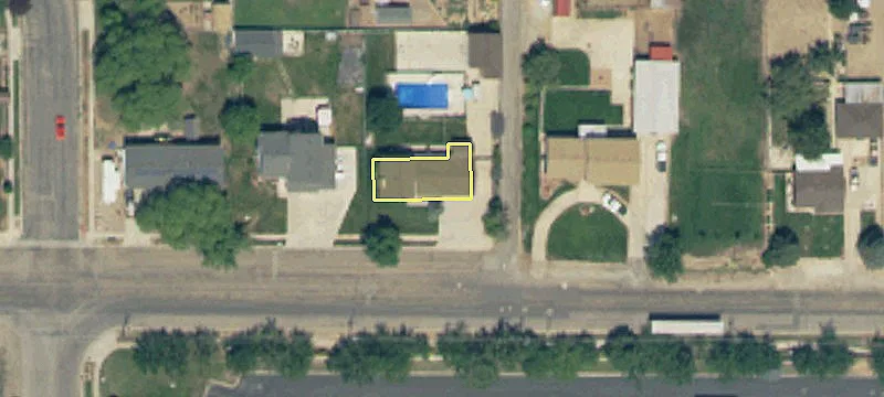 Land Available Near Grocery Store