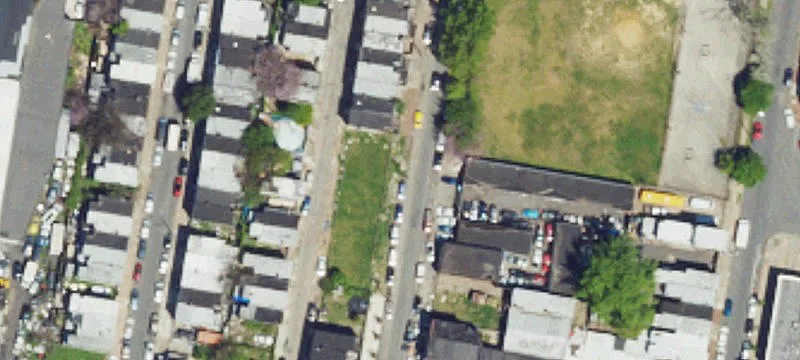 Multi-Tenant Industrial Building For Sale