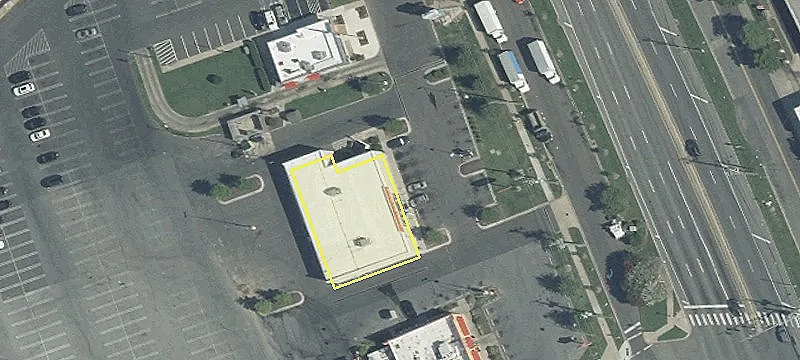 Retail Space Anchored by Giant