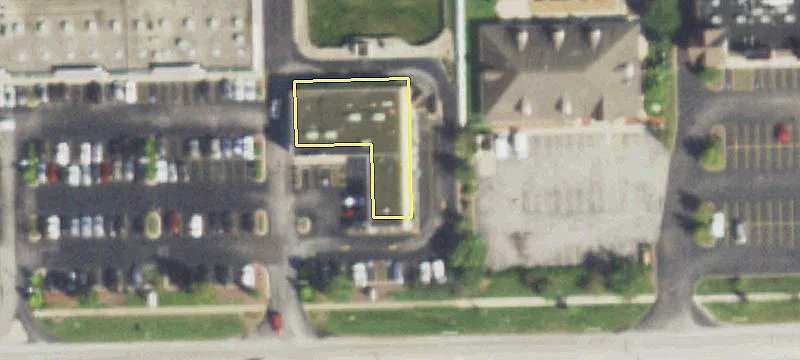 Retail Space with High Visibility