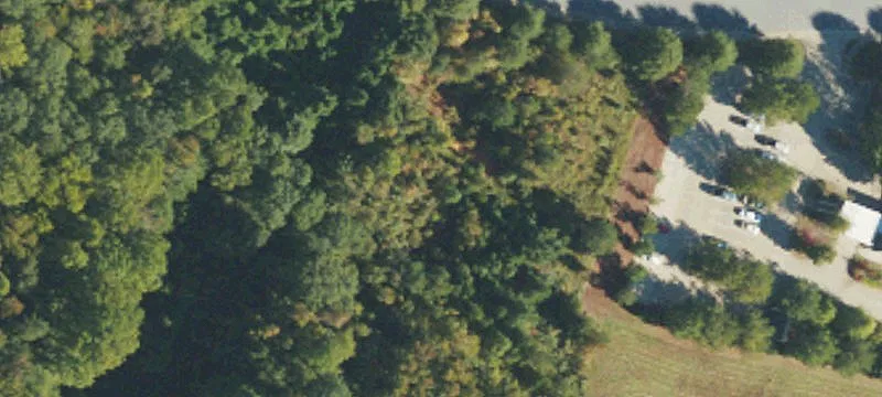Commercial Land in Premier Office