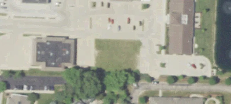 Retail/Medical Space on Green Bay