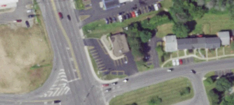 Retail Building on Oswego Road