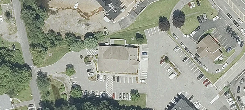 Turn-Key Veterinary Office For Rent