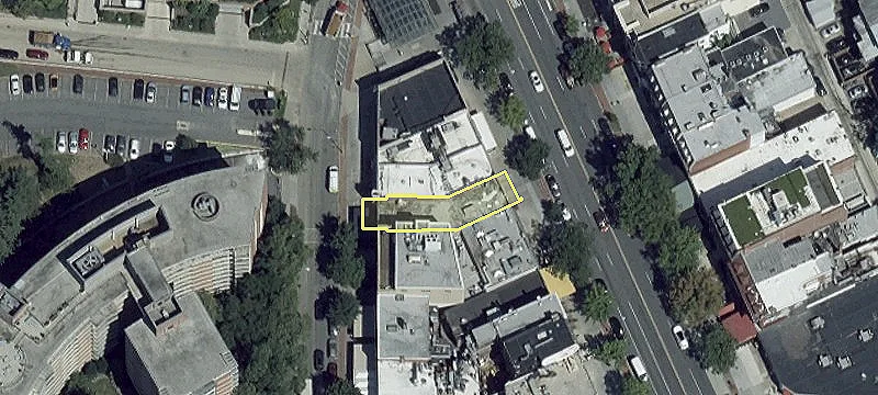 Retail Space in Woodley Park