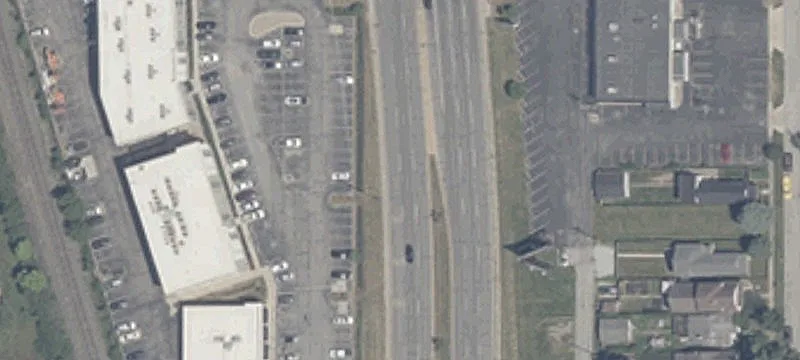 Freestanding Building South of Downtown