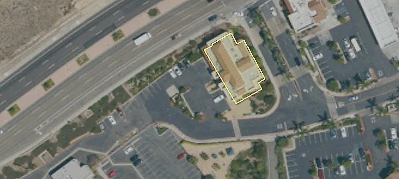 Retail Space in High-Traffic Area