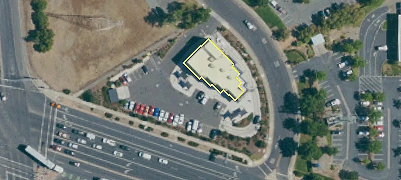 Retail Space Available For Rent