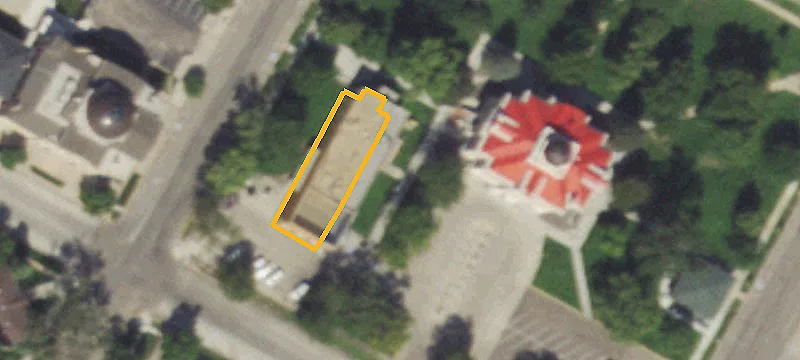 Retail/Office Space at Intersection
