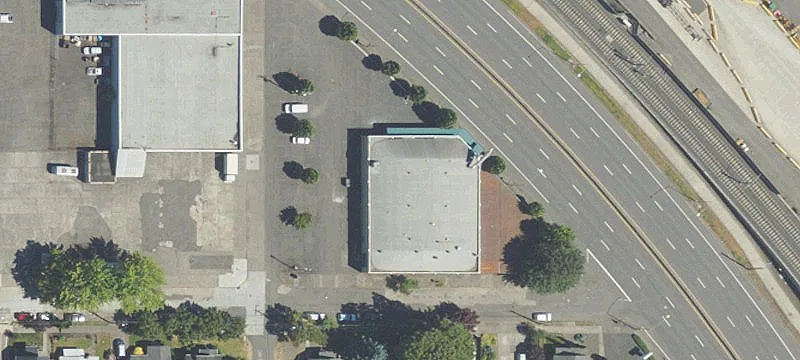 McLoughlin Blvd Commercial Property
