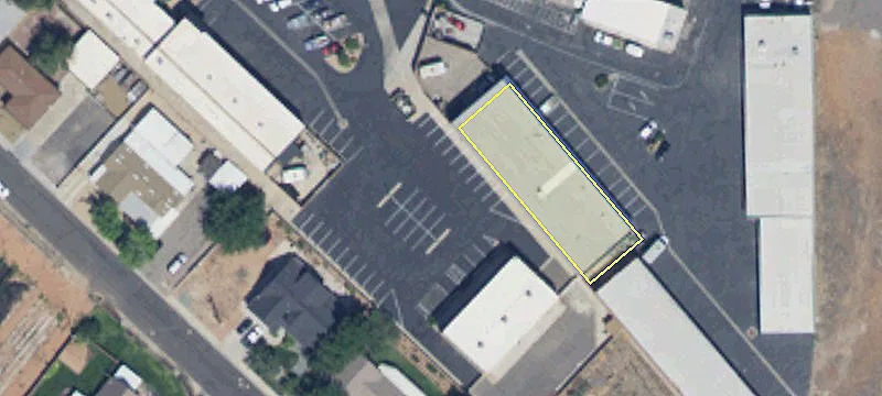 Commercial Parcel with Partial Improvements