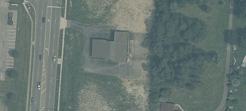 Commercial Land in Retail Corridor
