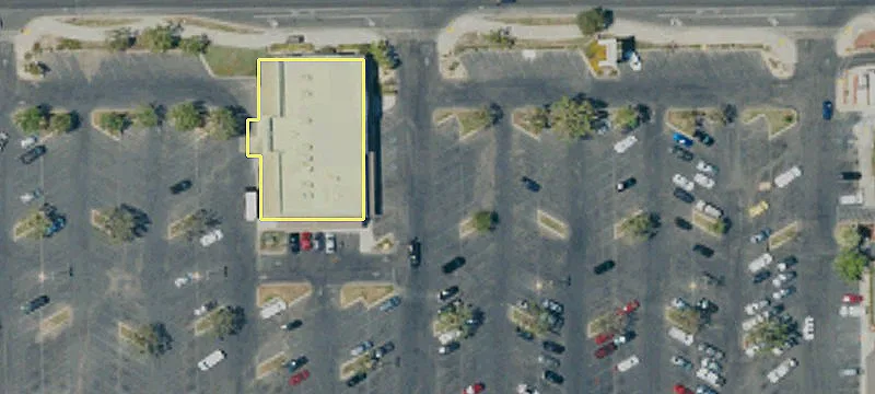 Retail End Cap Space
