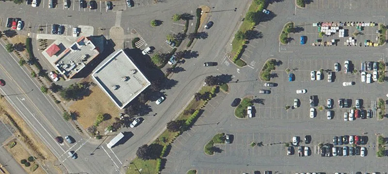 Retail Space Near Salem Airport