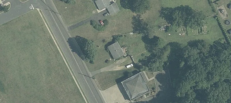 Community Shopping Center For Rent