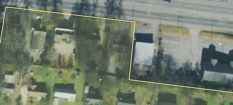 Free-Standing Building on Thompson Lane