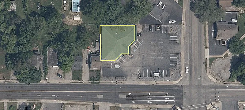Retail/Office Space with High Visibility