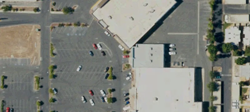 Retail Space in Fresno