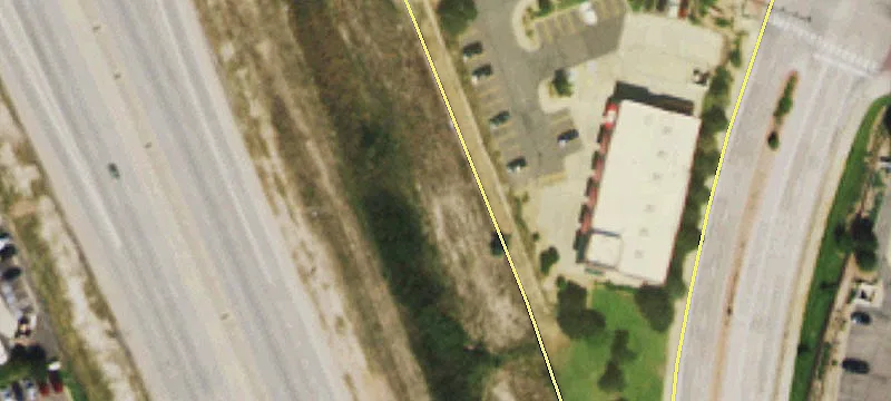 Retail Space Near Factory Shops