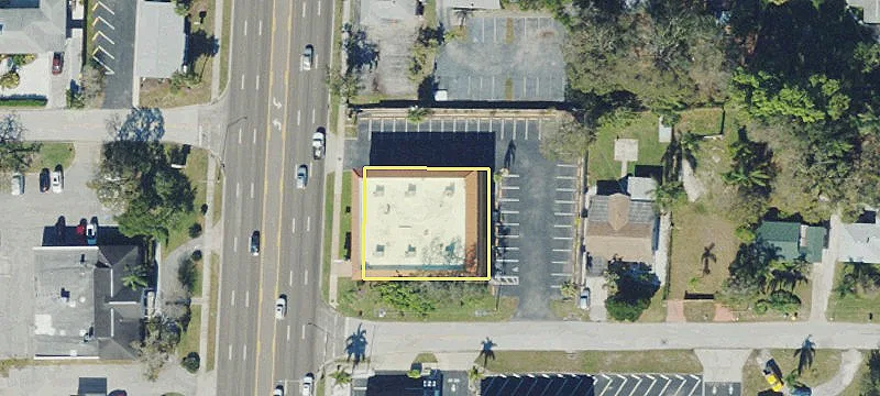 First-Floor Office Space on US-41